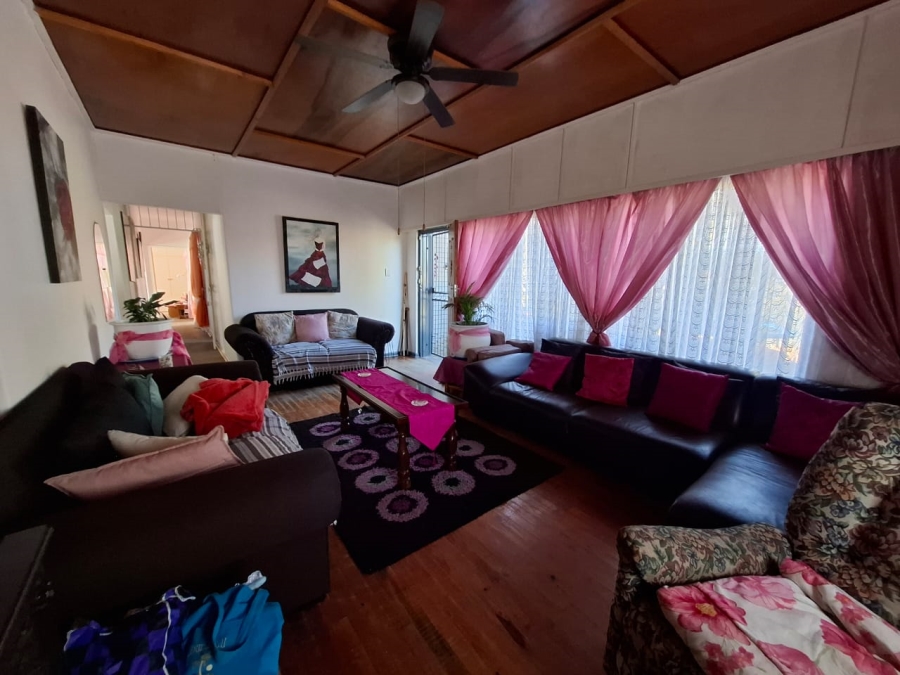 4 Bedroom Property for Sale in Hospitaalpark Free State